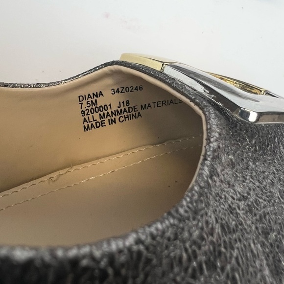 Jones New York Signature Silver Metallic Pointed Toe DIANA Heels Size 7.5M - Picture 9 of 12